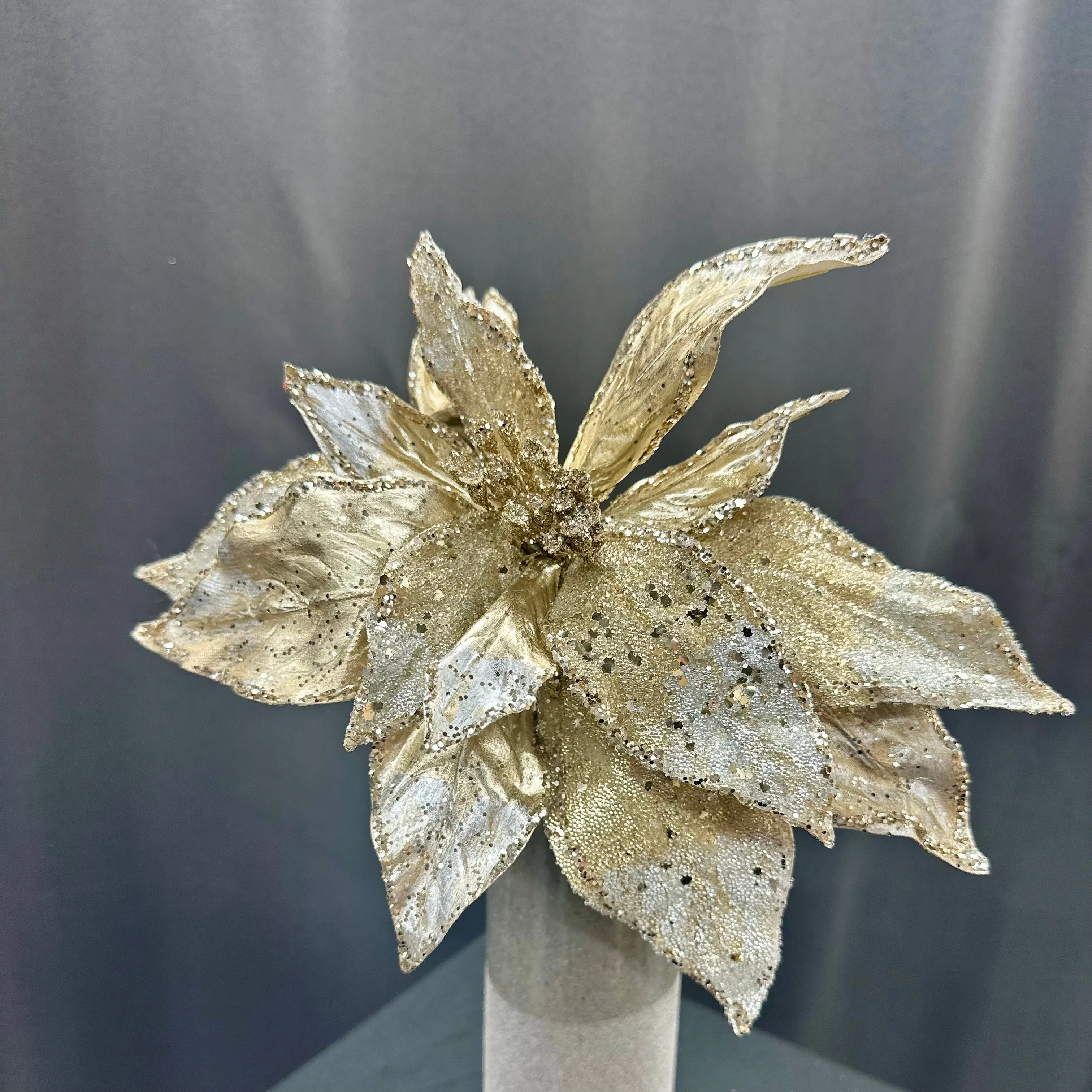 20" Gold Metallic Diamond Poinsettia