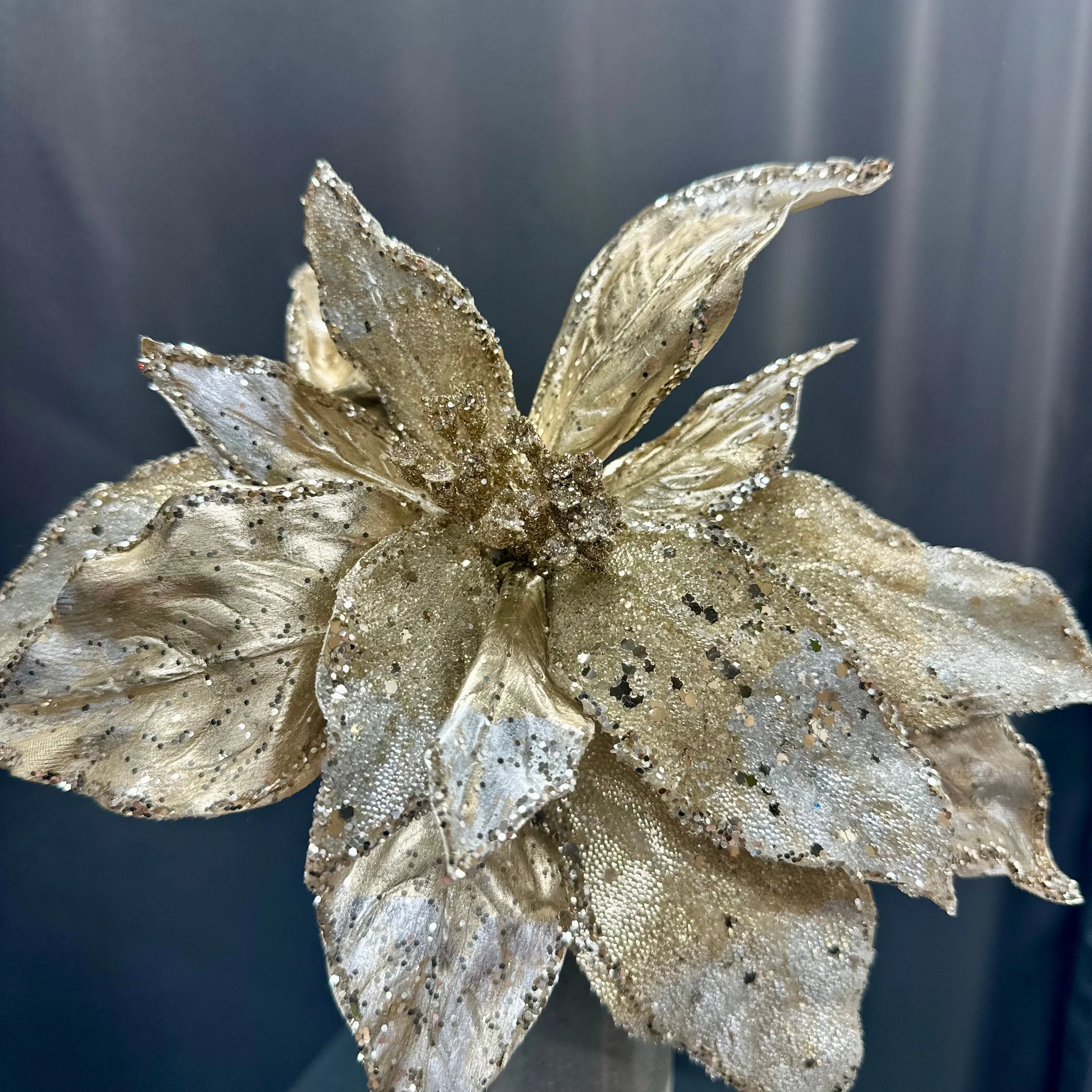 20" Gold Metallic Diamond Poinsettia