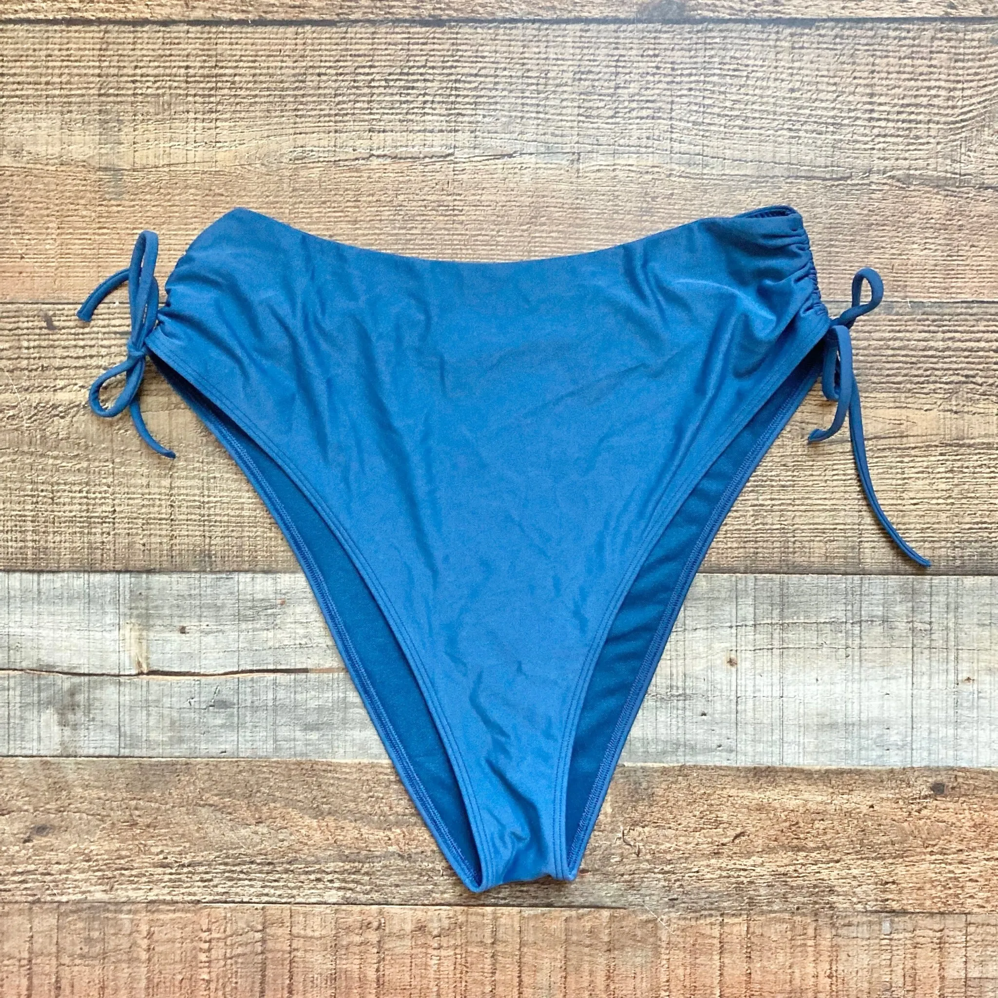 Abercrombie & Fitch Blue Side Ruched Bikini Bottoms- Size XL (we have matching top)