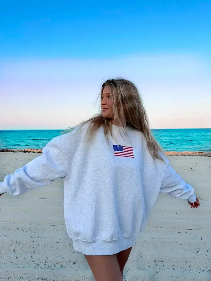 AMERICAN FLAG EMBROIDERED SWEATSHIRT