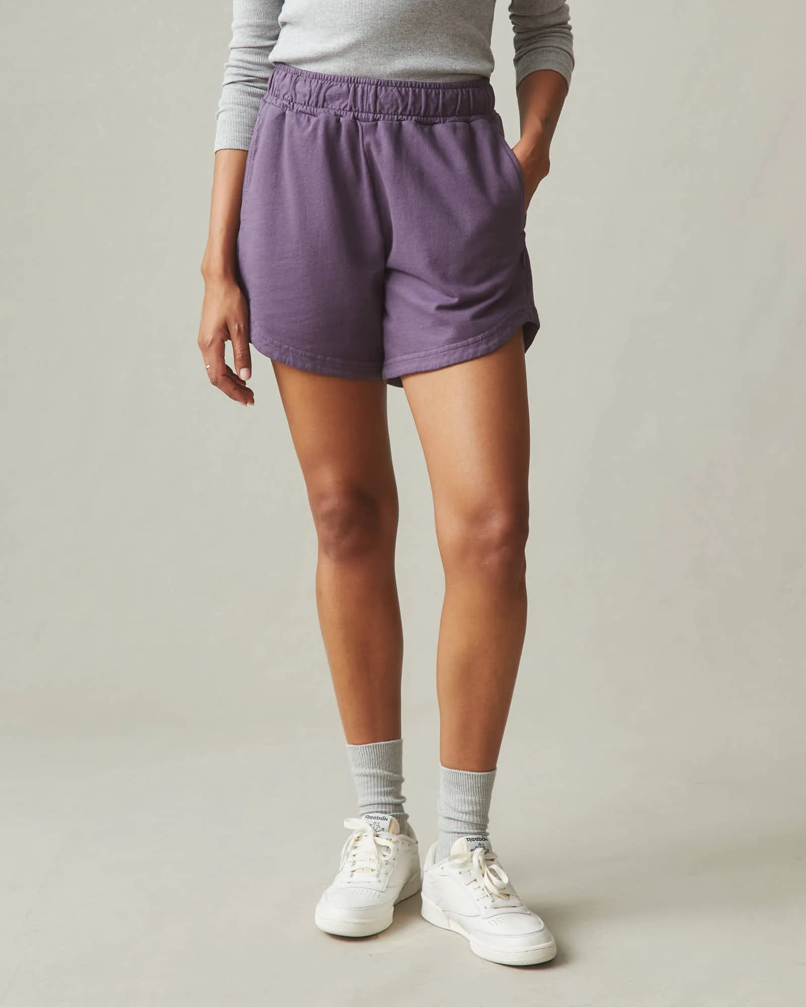 Curved Hem Short - Vintage Violet