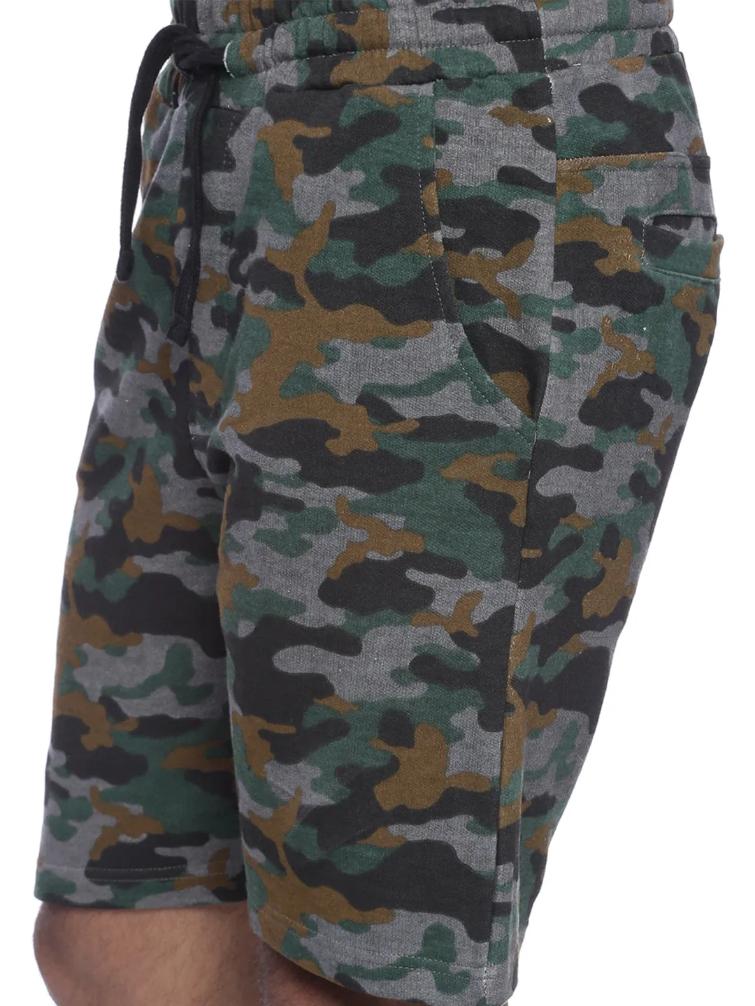 Masculino Latino Olive Green Shorts