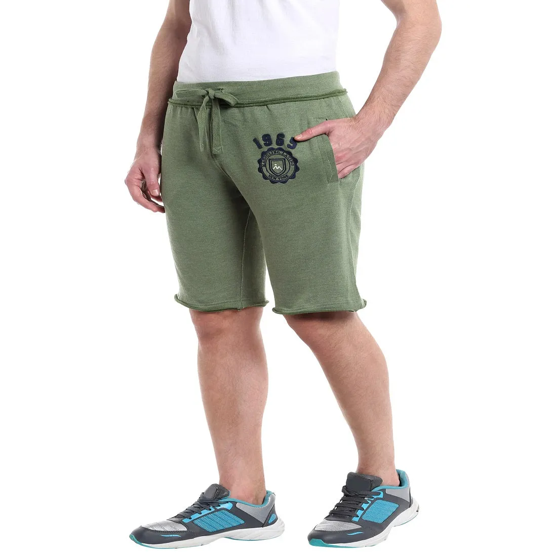 Masculino Latino Olive Green Shorts