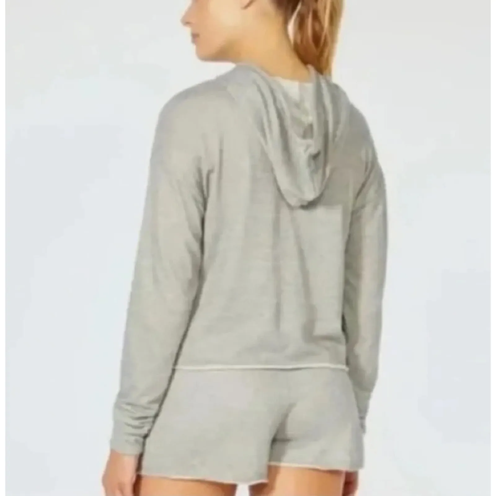 Wildfox Starlight Cropped Hoodie Sweatshirt in Heather Grey